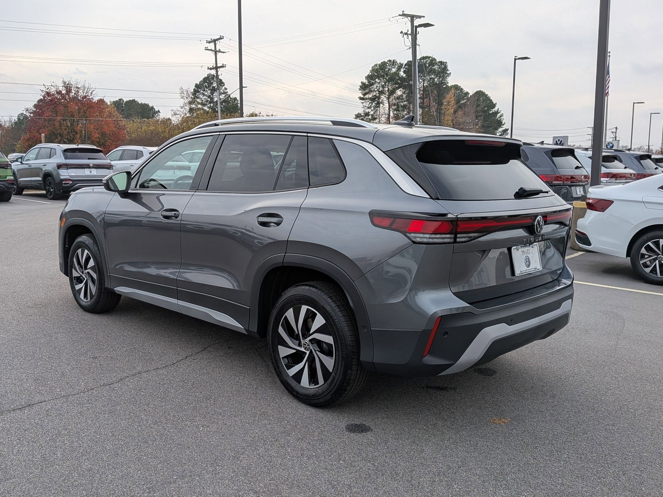 2026 Volkswagen Tiguan S - Photo 5