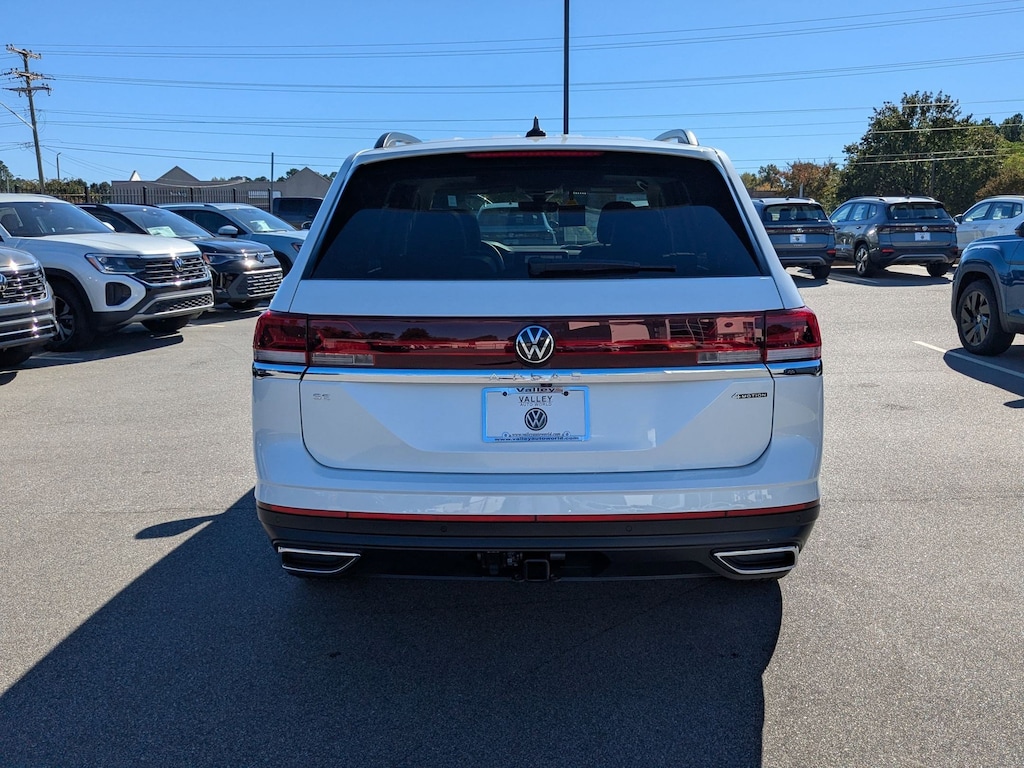 New 2026 Volkswagen Atlas 2.0T SE w/Technology 2.0T SE w/Technology 4MOTION