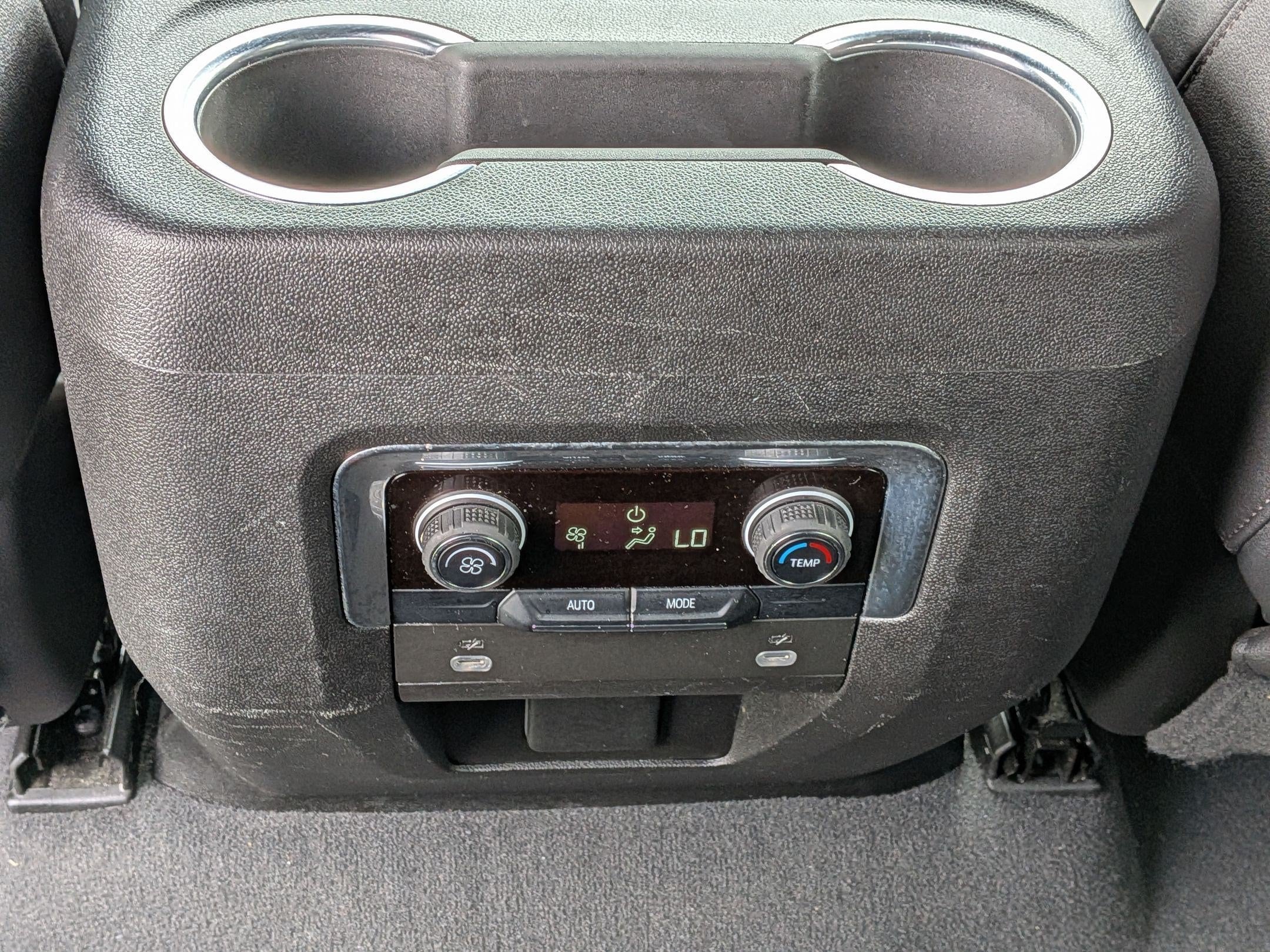 Photo 34