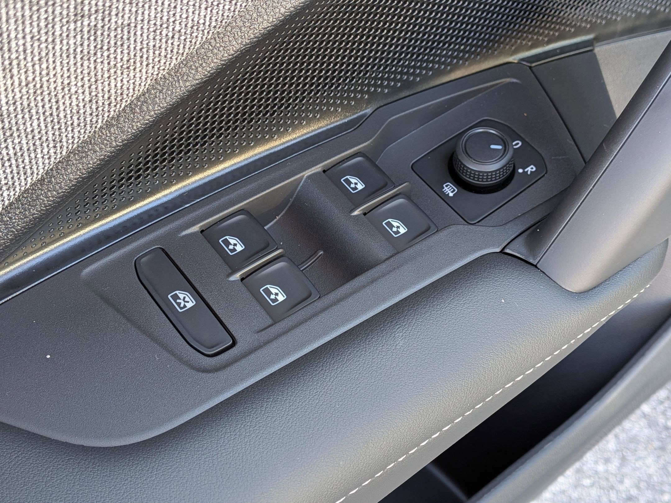 2026 Volkswagen Tiguan S - Photo 13