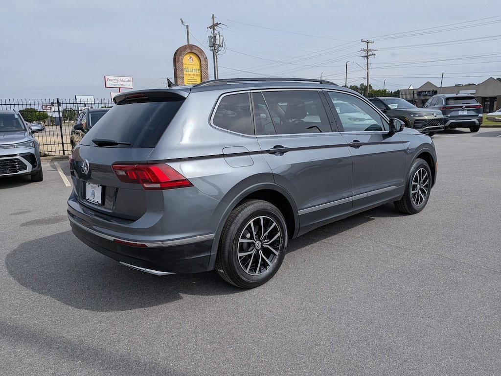 Used 2021 Volkswagen Tiguan SE 2.0T SE FWD