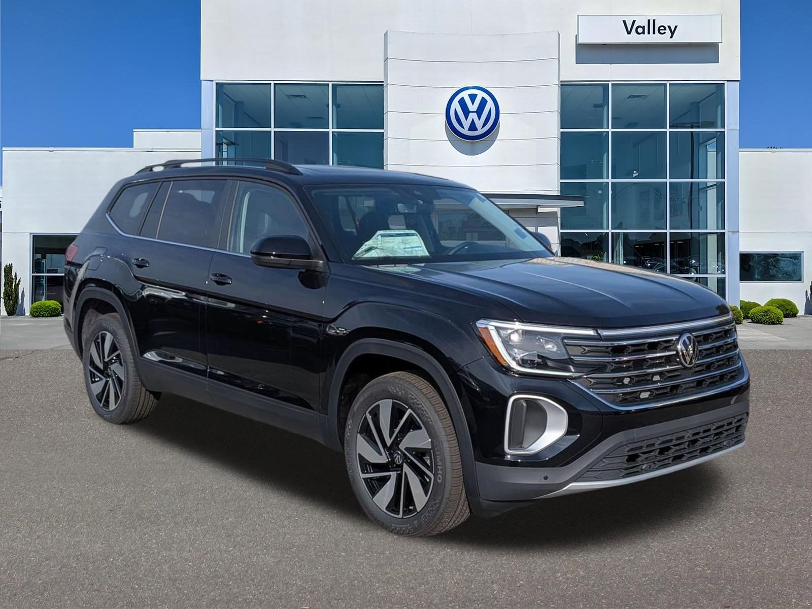 2026 Volkswagen Atlas 2.0T SE w/Technology 4MOTION 