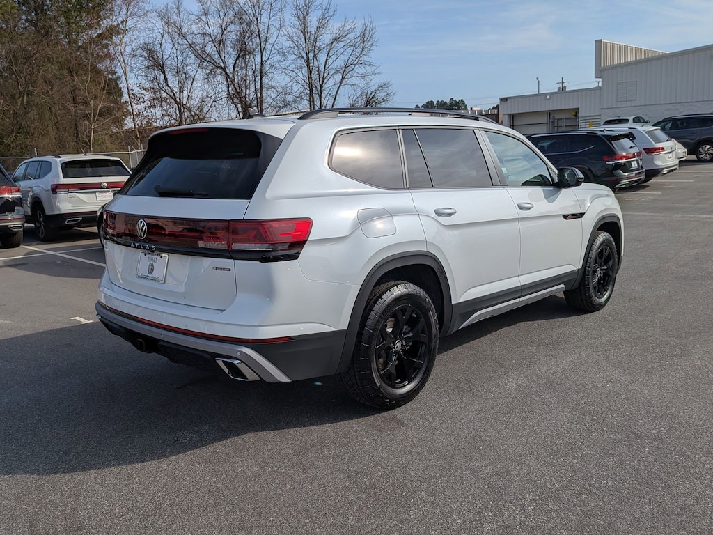 New 2026 Volkswagen Atlas 2.0T Peak Edition 2.0T Peak Edition 4MOTION