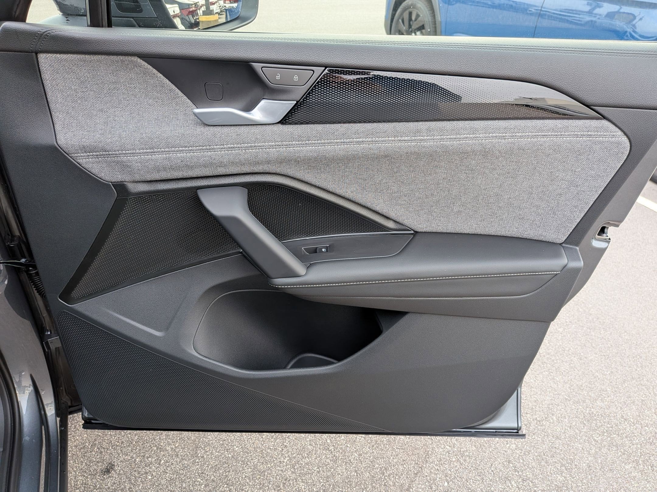 2026 Volkswagen Tiguan S - Photo 31