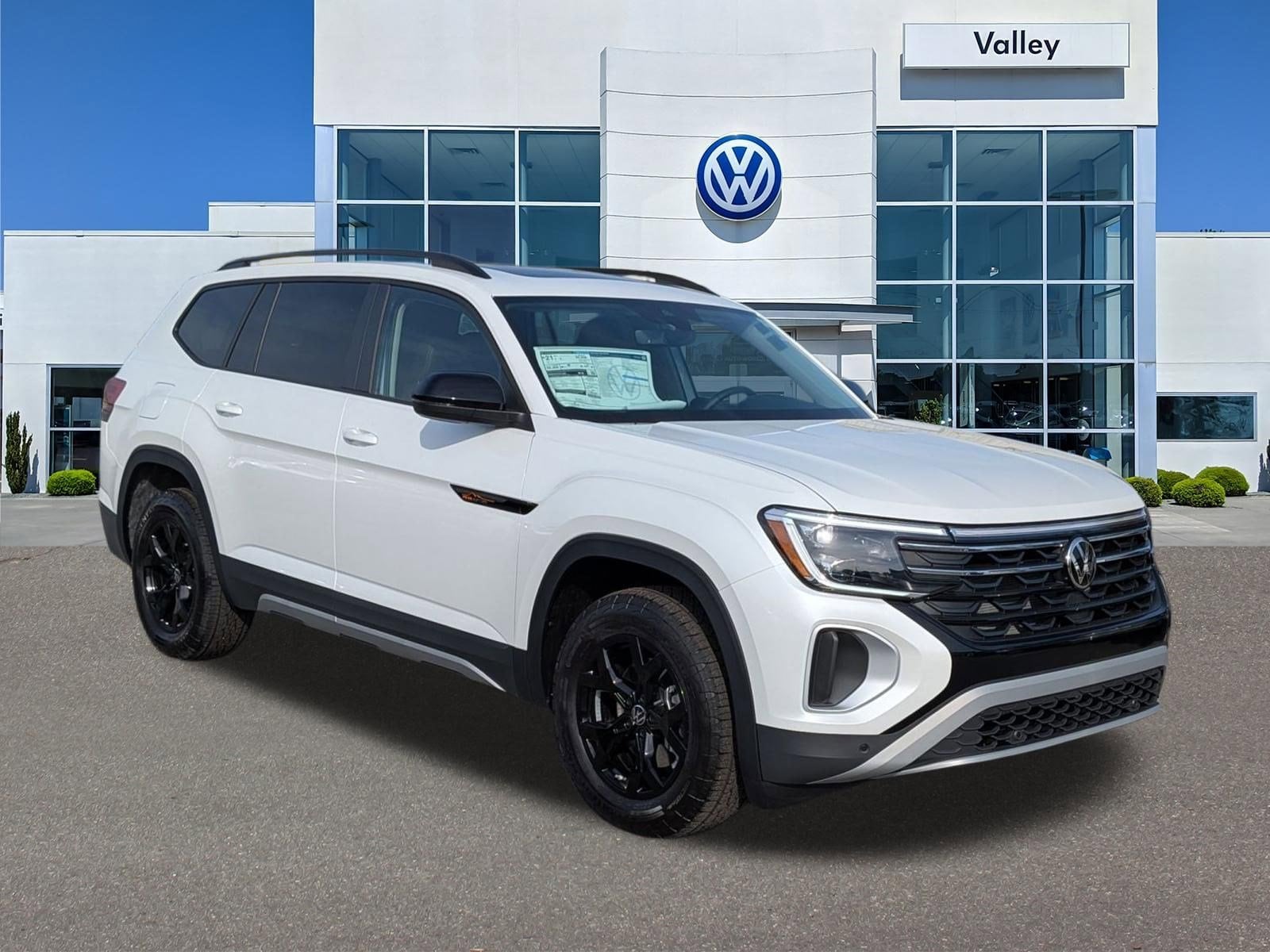 2026 Volkswagen Atlas 2.0T Peak Edition 4MOTION 