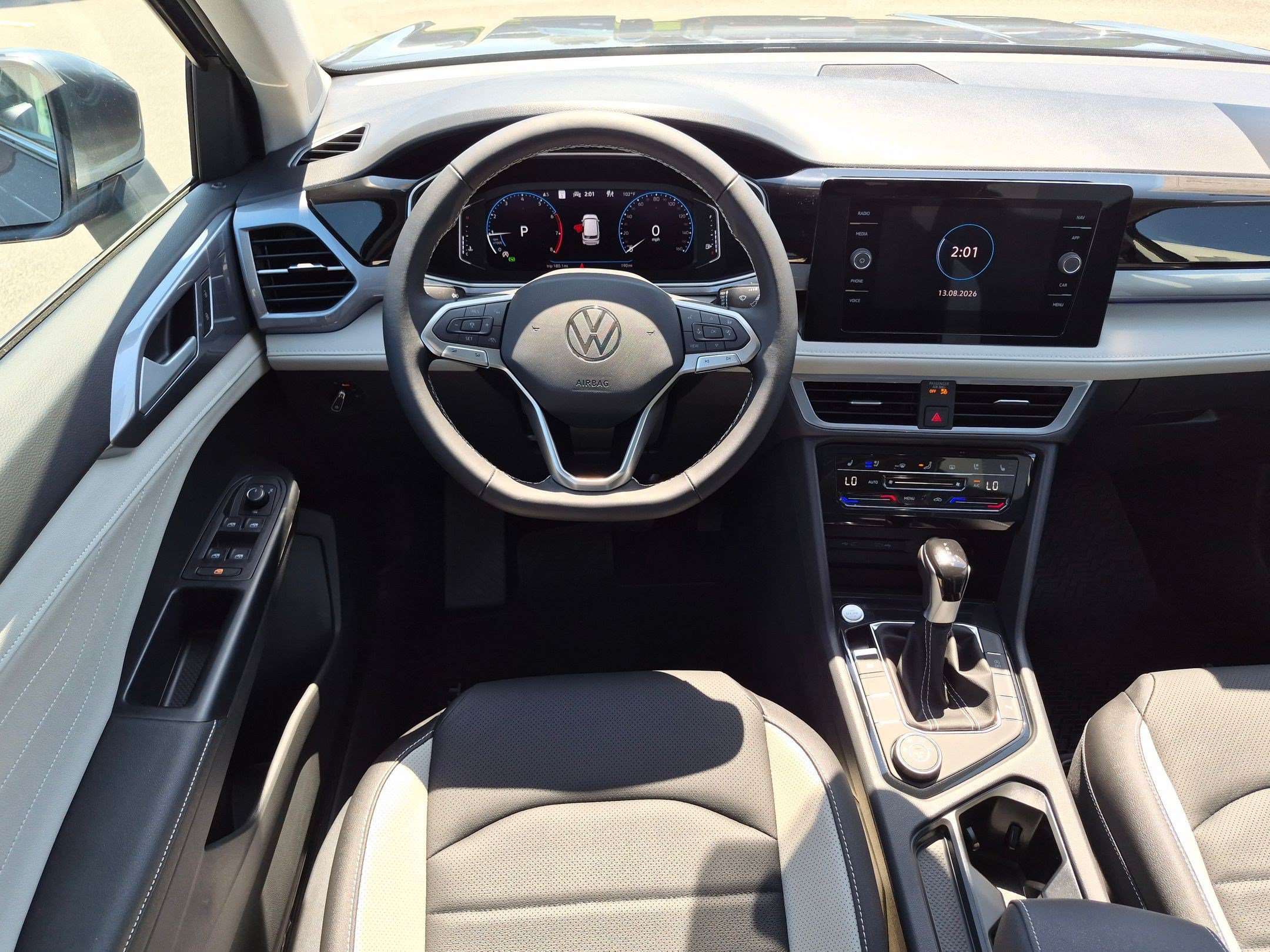 2026 Volkswagen Taos SEL - Photo 30