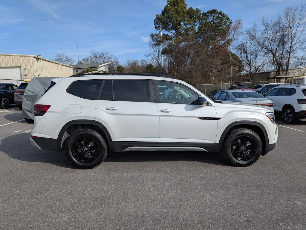 New 2026 Volkswagen Atlas 2.0T Peak Edition 2.0T Peak Edition 4MOTION