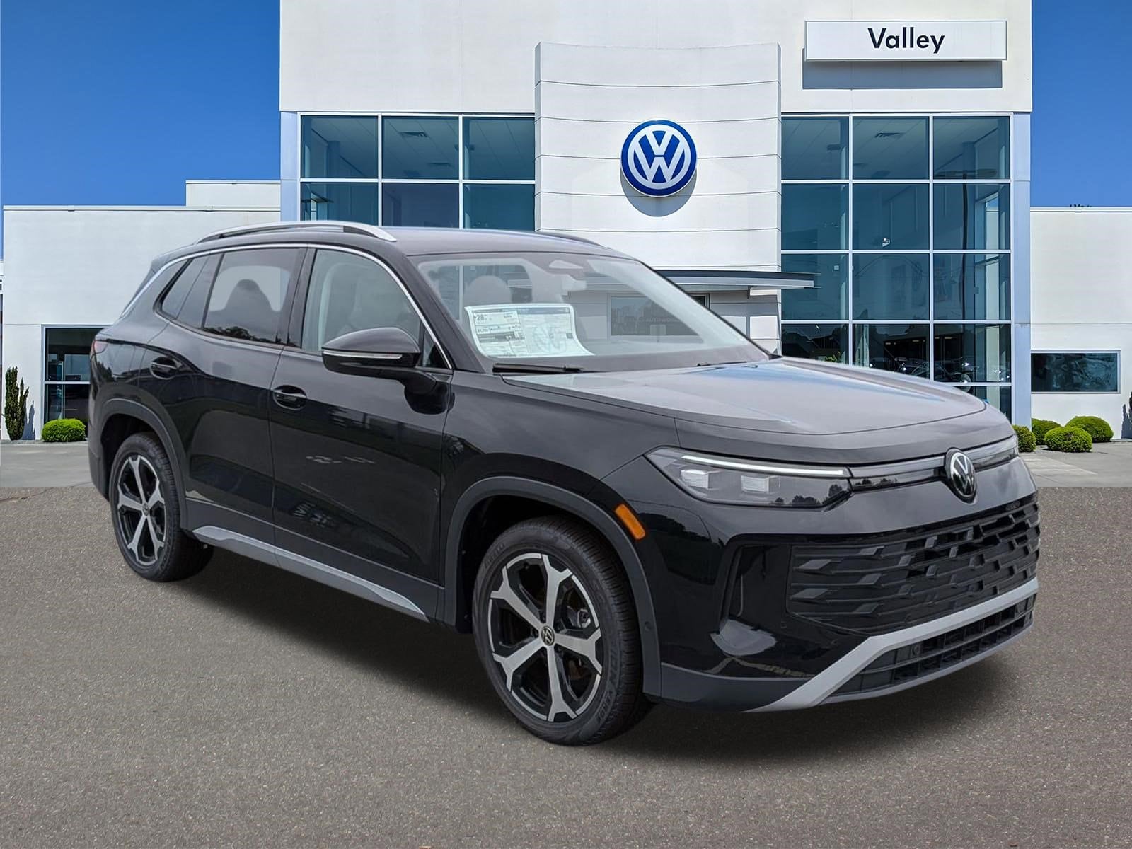 2026 Volkswagen Tiguan SE FWD 