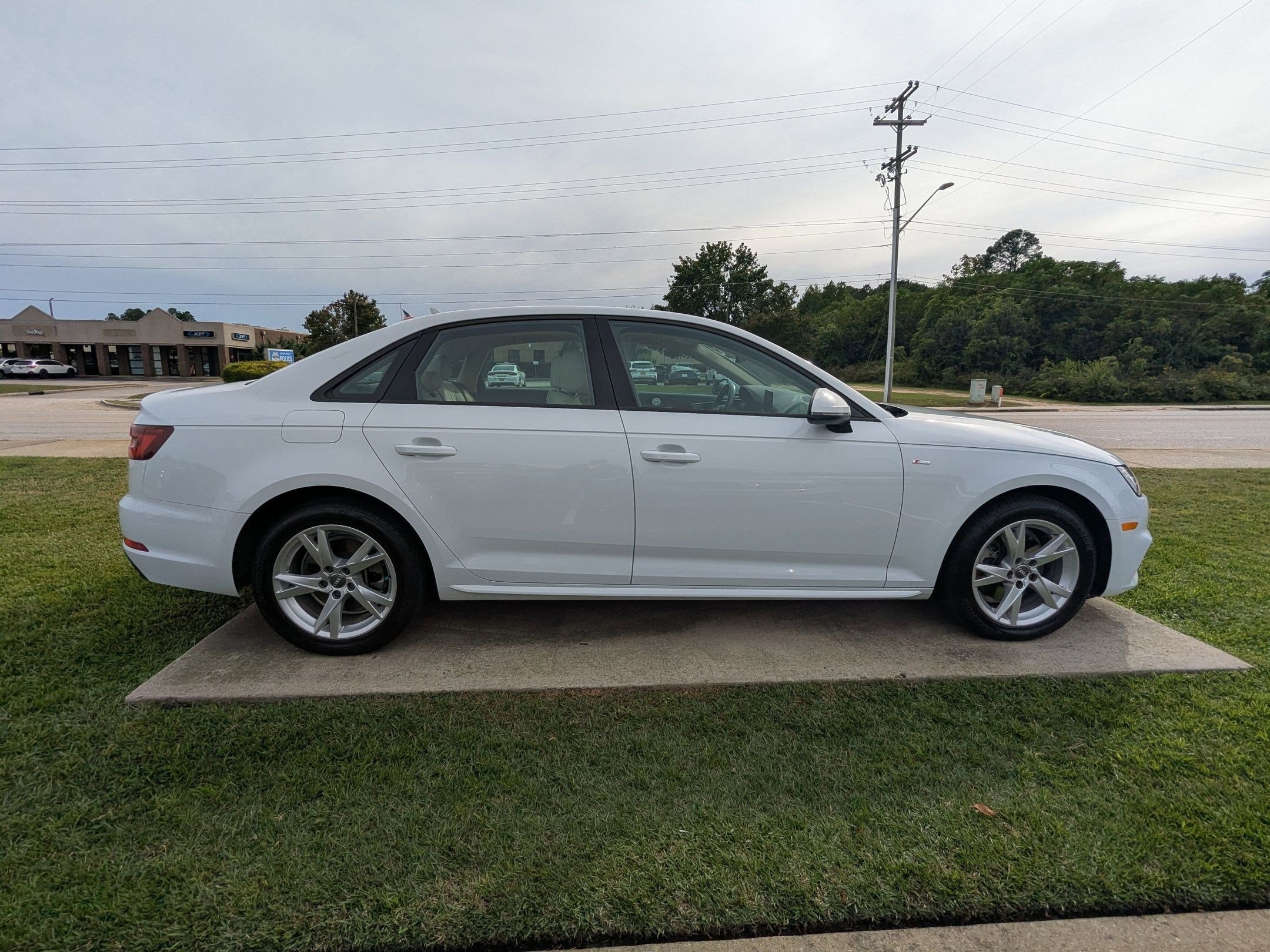 Used 2018 Audi A4 Premium with VIN WAUKMAF4XJA135136 for sale in Fayetteville, NC