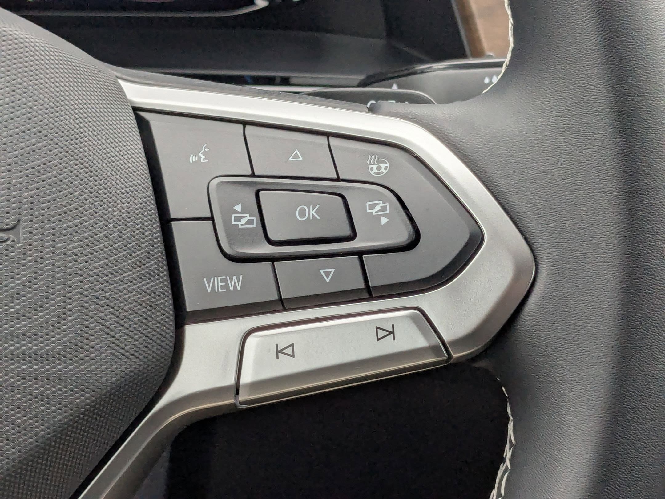 2026 Volkswagen Atlas SE - Photo 19