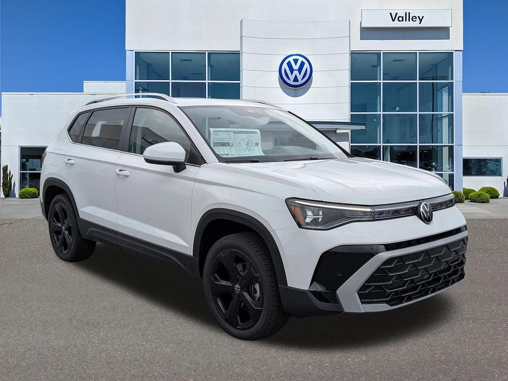 New 2026 Volkswagen Taos SEL SEL 4MOTION