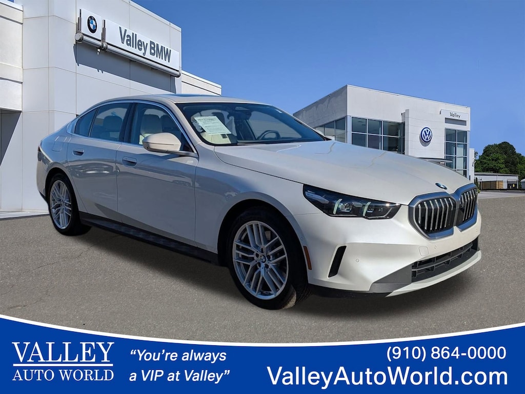 Used 2025 BMW 5 Series 530i Sedan