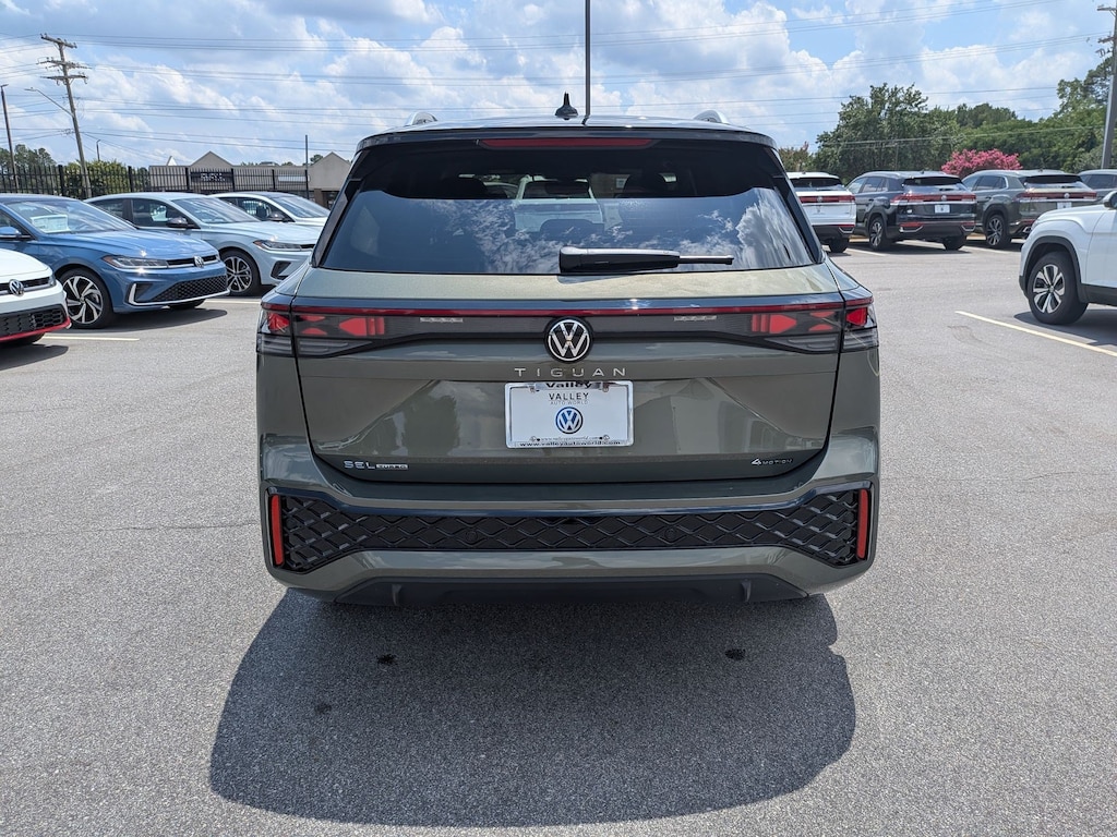 New 2026 Volkswagen Tiguan SEL R-Line Turbo SEL R-Line Turbo 4MOTION