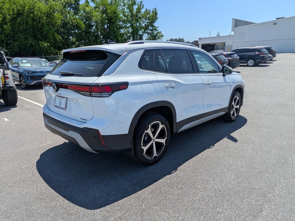 New 2026 Volkswagen Tiguan SE SE 4MOTION