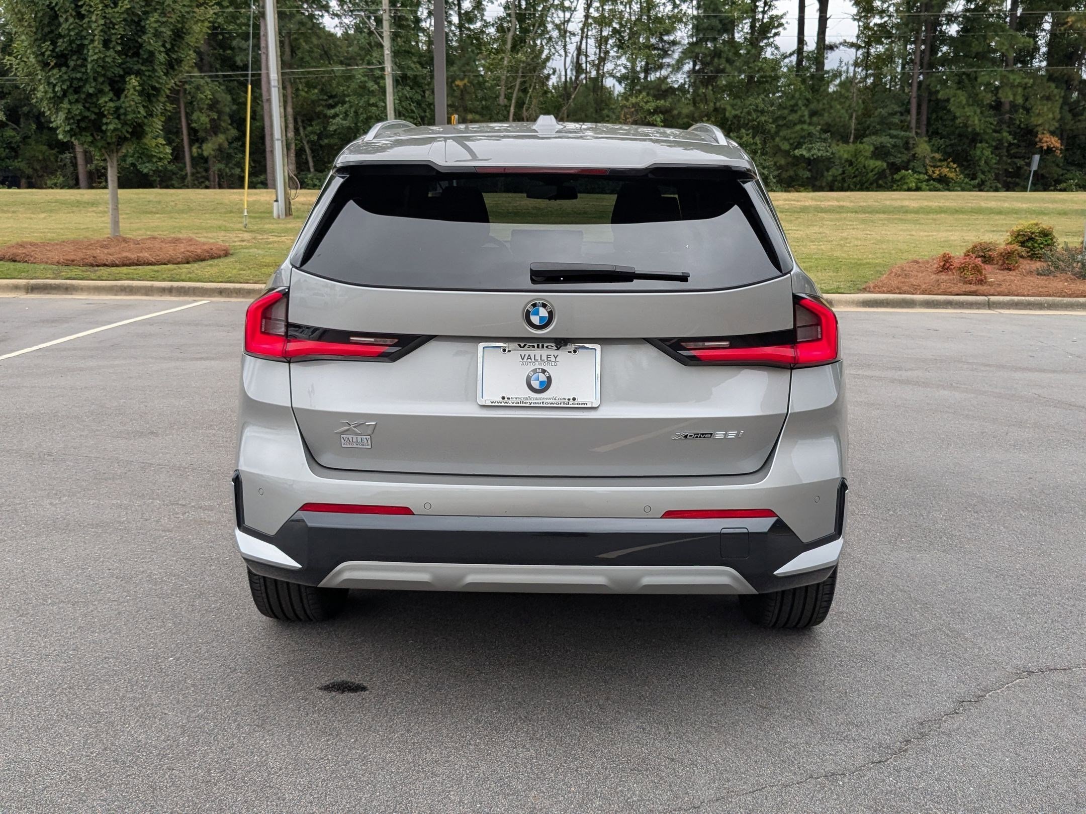 2025 Bmw X1 XDrive28i photo 2