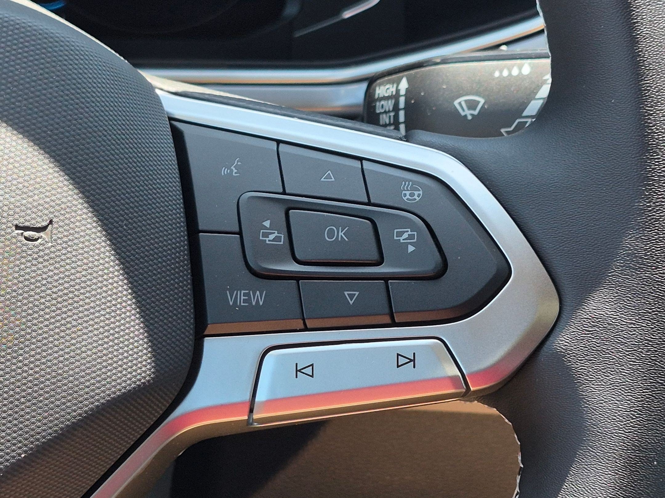 2026 Volkswagen Taos SEL - Photo 19