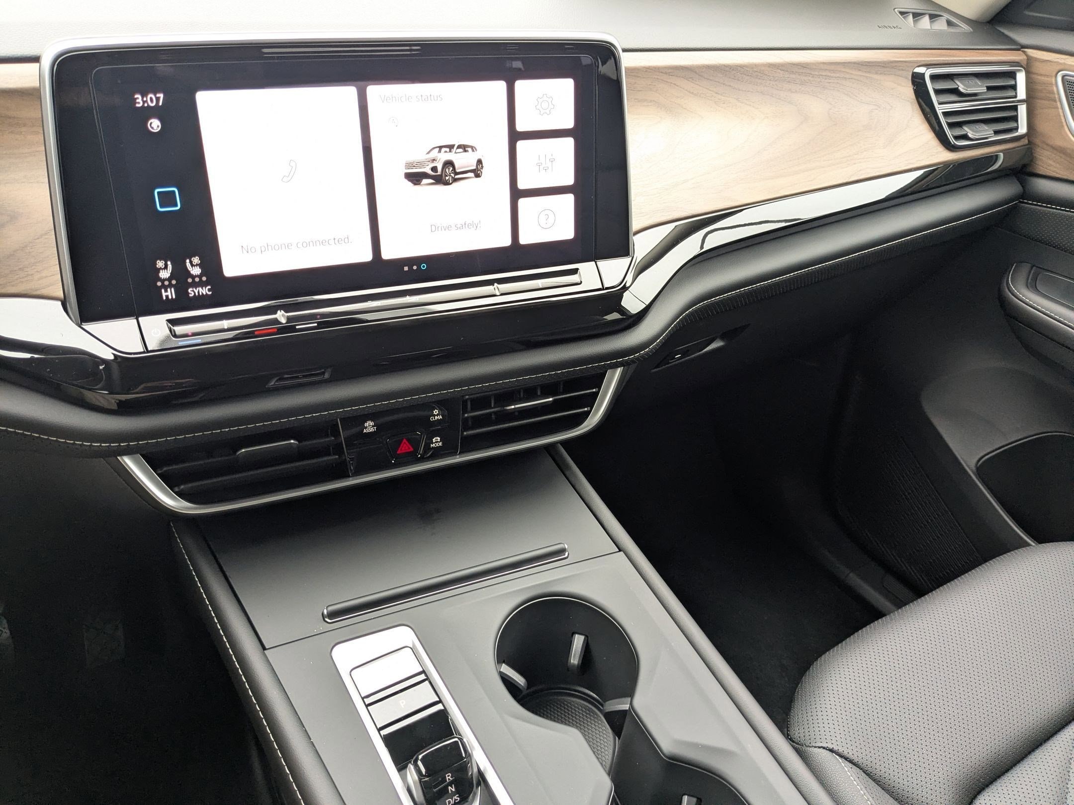 2026 Volkswagen Atlas SE - Photo 21