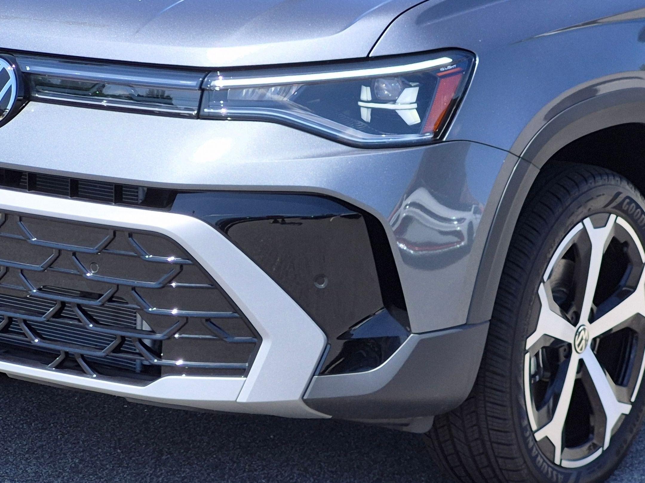 2026 Volkswagen Taos SEL - Photo 9