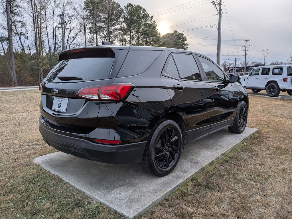 Used 2024 Chevrolet Equinox LS FWD LS w/1LS
