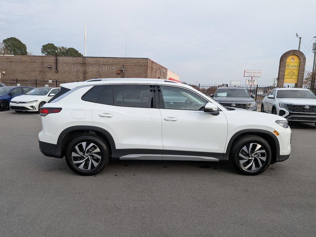 New 2026 Volkswagen Tiguan S 2.0T S FWD