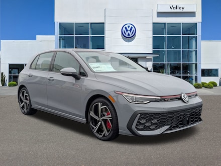2025 Volkswagen Golf GTI SE 2.0T SE DSG