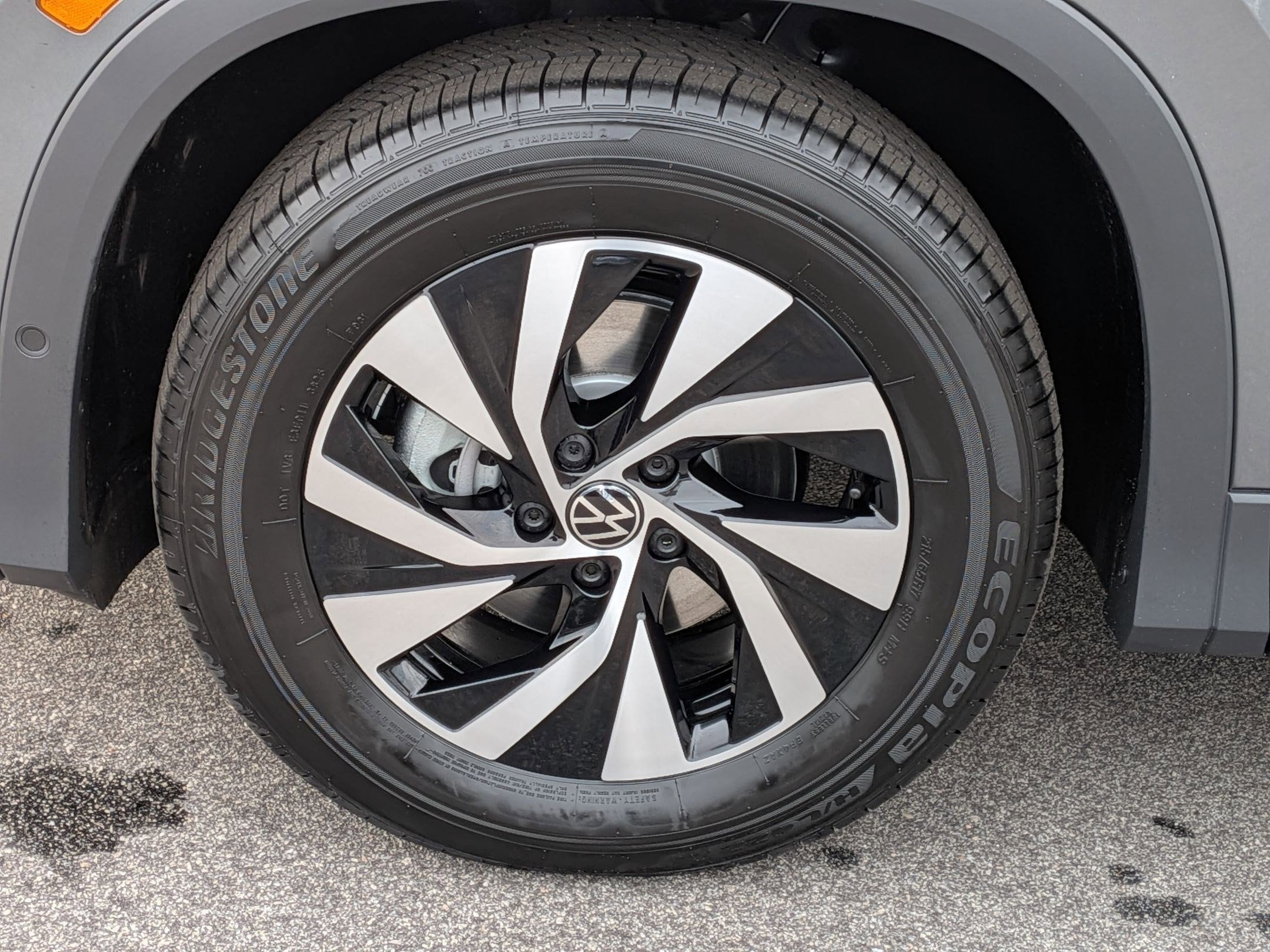 2026 Volkswagen Tiguan S - Photo 10