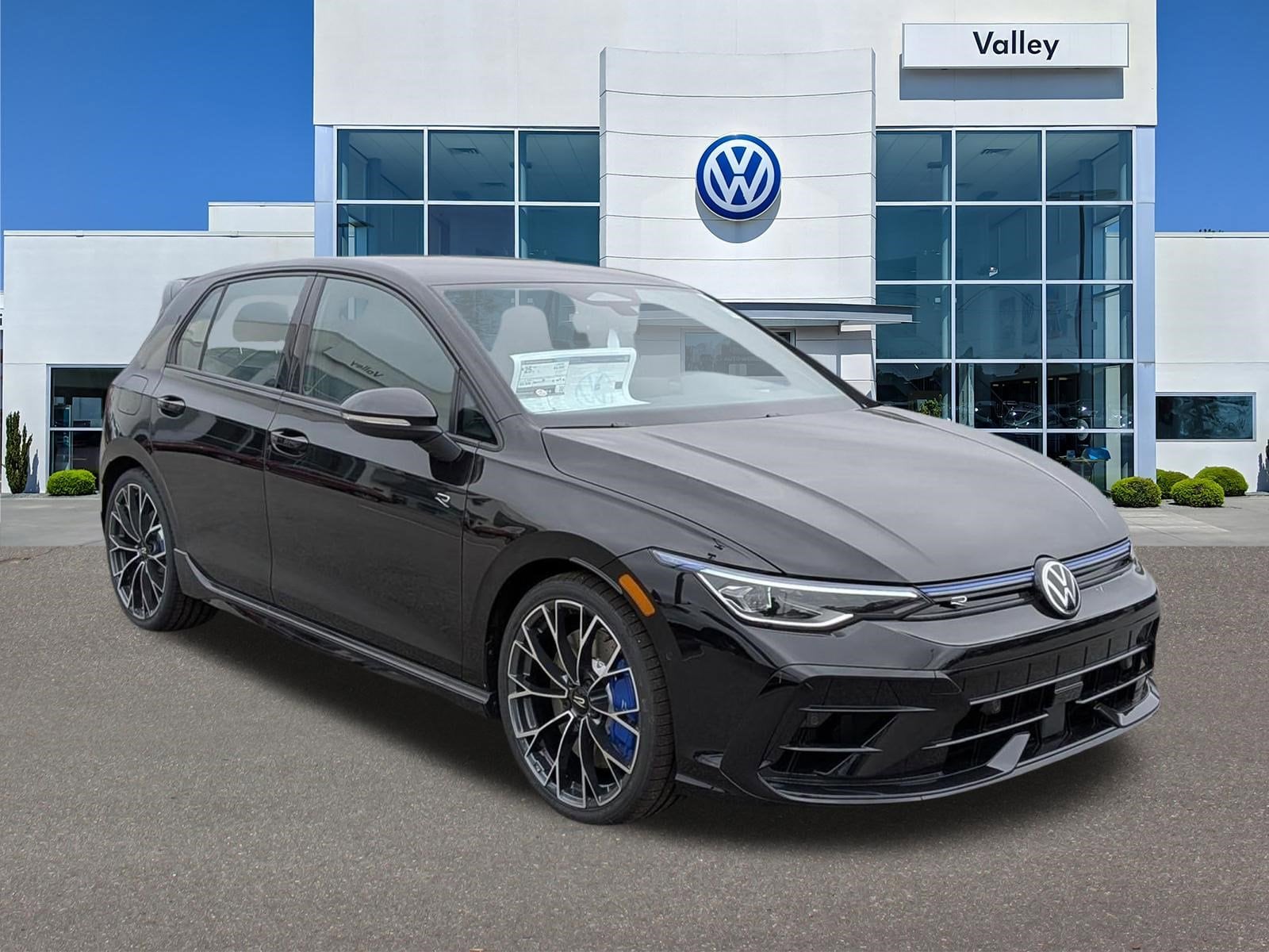 2026 Volkswagen Golf R Golf R 4-door DSG's photo