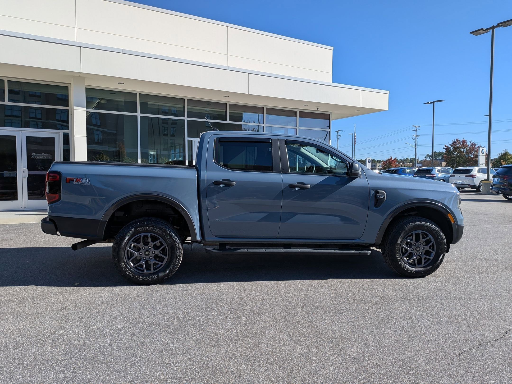 2024 Ford Ranger XLT photo 2