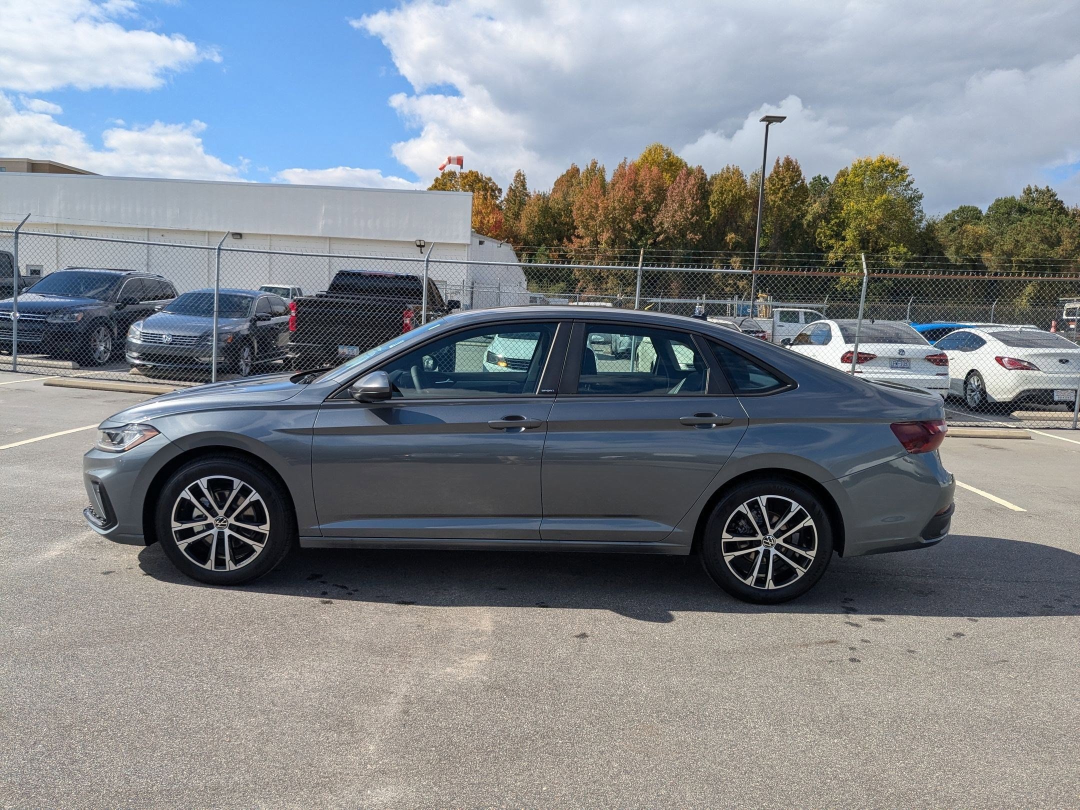2026 Volkswagen Jetta Sport - Photo 6