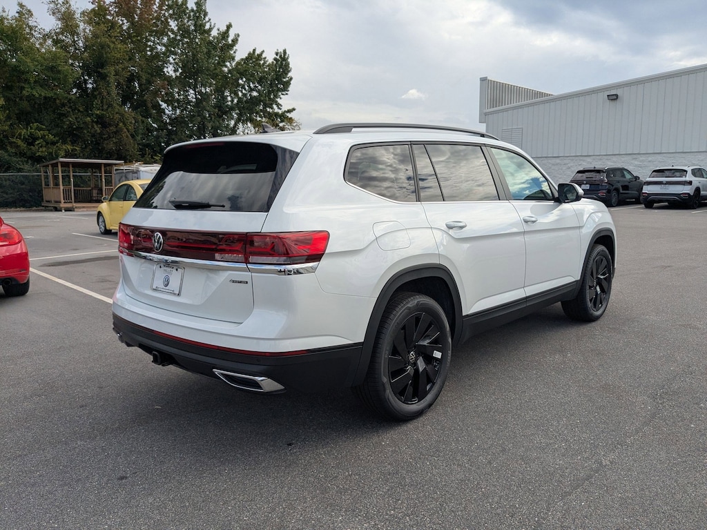 New 2026 Volkswagen Atlas 2.0T SE w/Technology 2.0T SE w/Technology 4MOTION