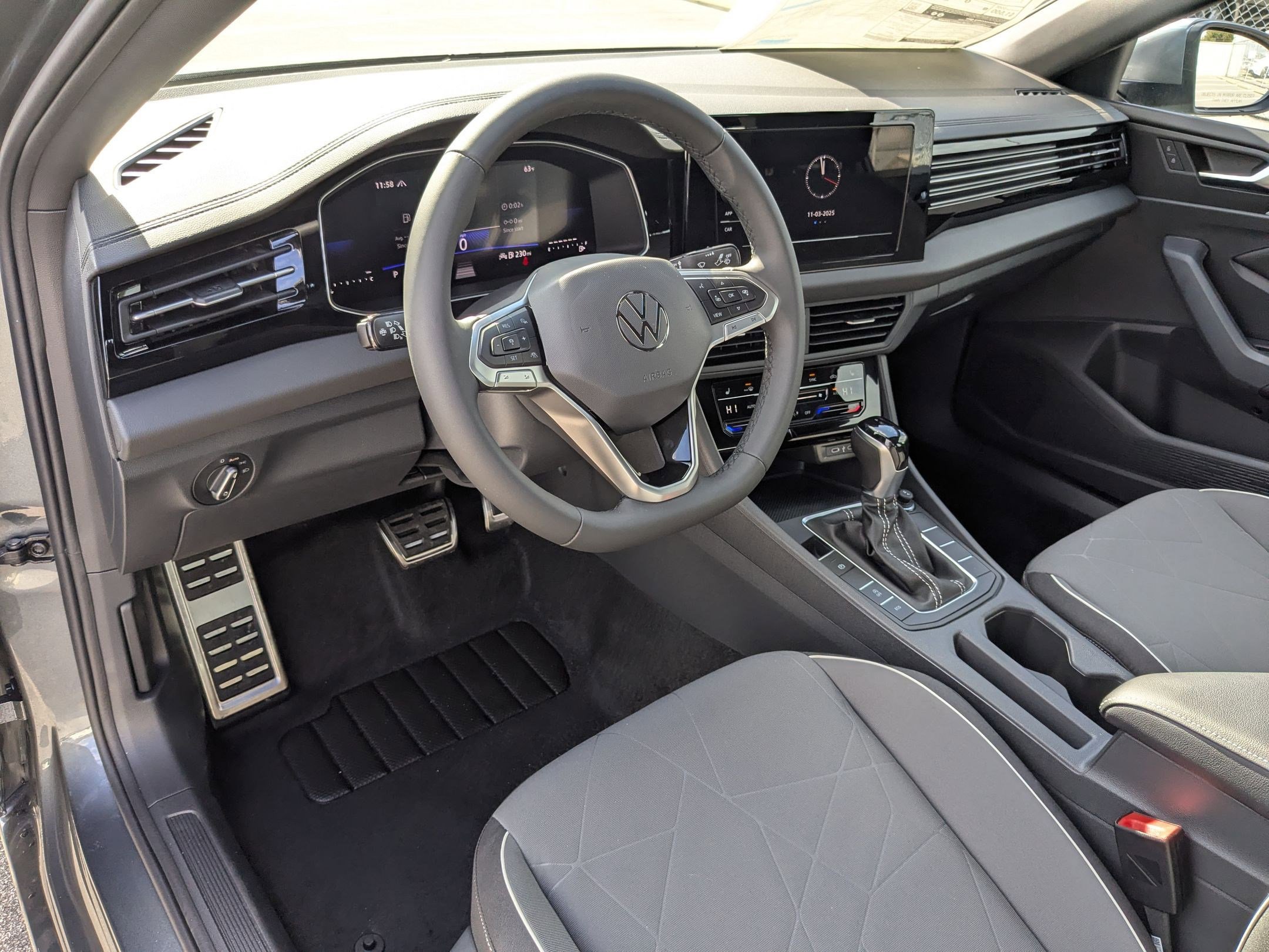 2026 Volkswagen Jetta Sport - Photo 16