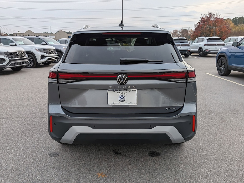 New 2026 Volkswagen Tiguan S 2.0T S 4MOTION