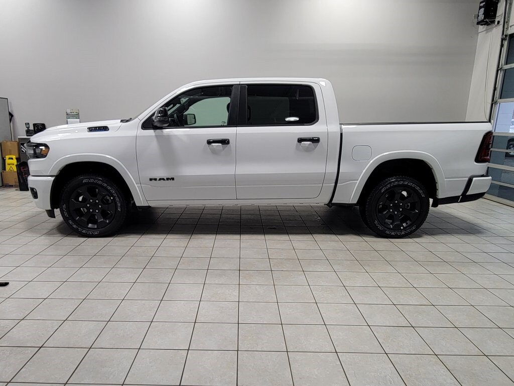 New 2025 Ram 1500 BIG HORN CREW CAB 4X4 5
