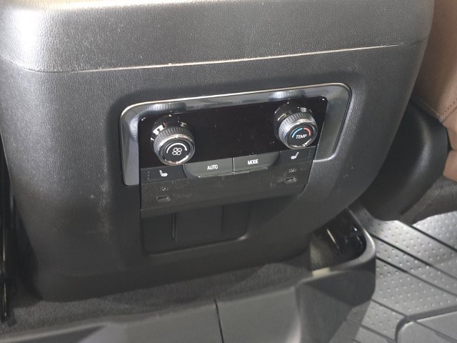 2027 Chevrolet Suburban High Country - Photo 13