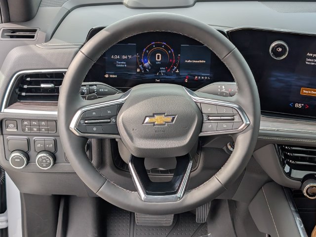 2027 Chevrolet Suburban Premier - Photo 17
