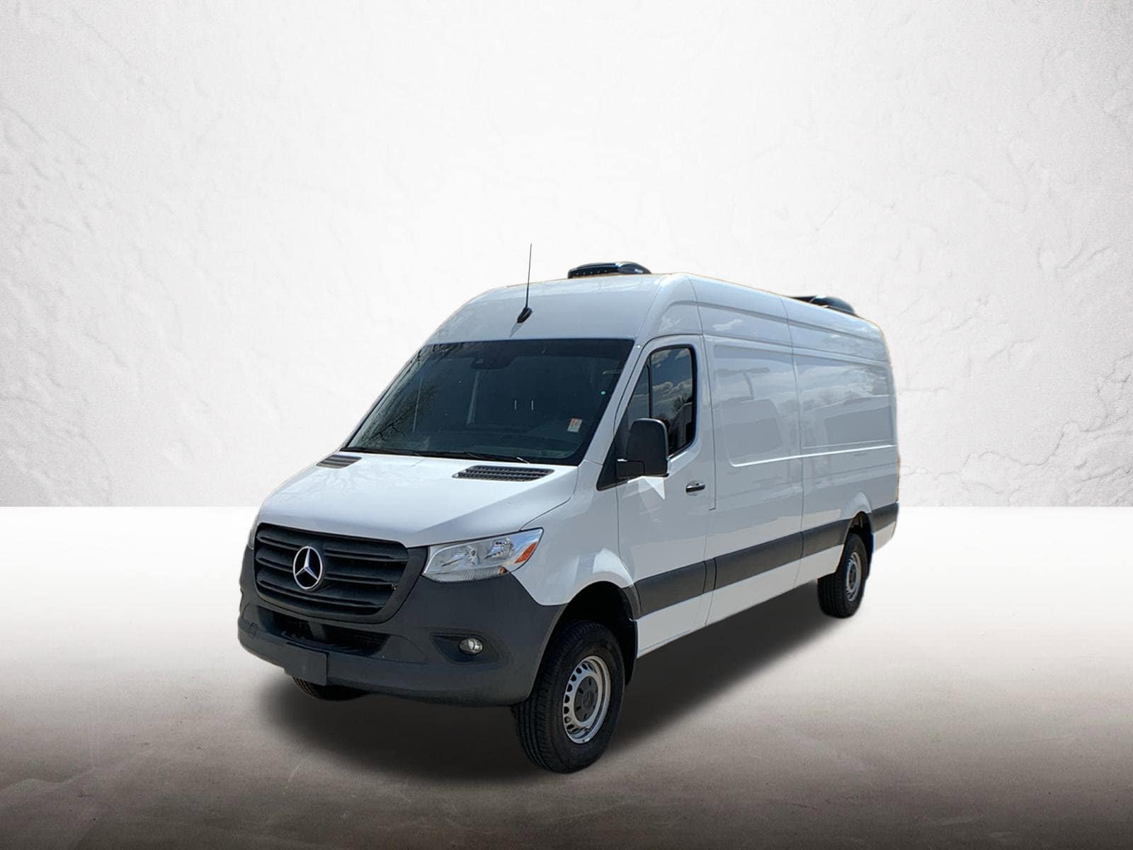 2022 Mercedes-Benz Sprinter 2500 170 WB High Roof 4x4's photo