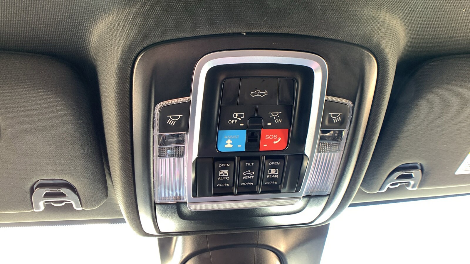 2026 RAM 2500 Laramie - Photo 17