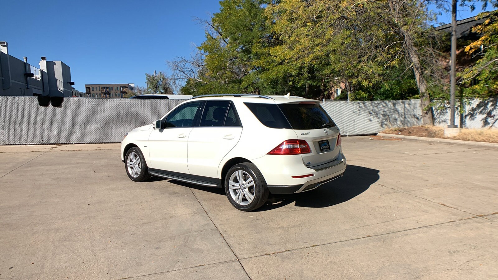 2012 Mercedes Benz ML 350 4MATIC photo 2