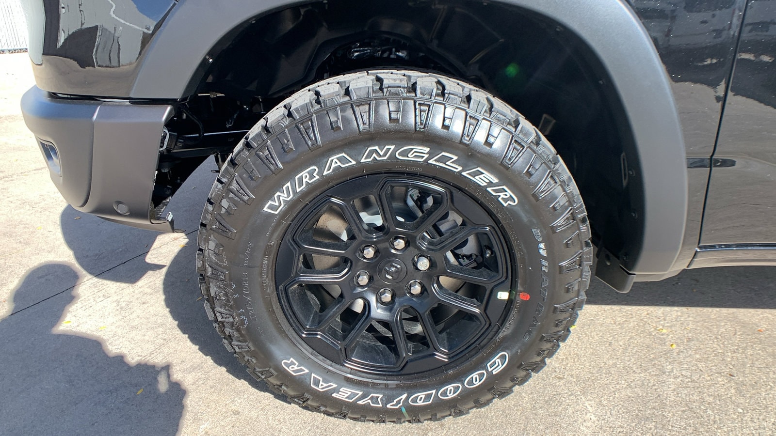 2026 RAM 1500 Rebel - Photo 10