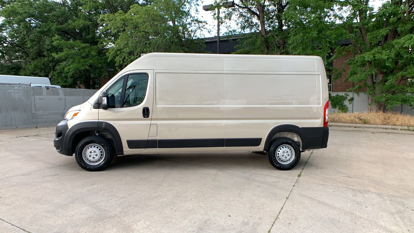 2025 Ram ProMaster 2500 photo 2