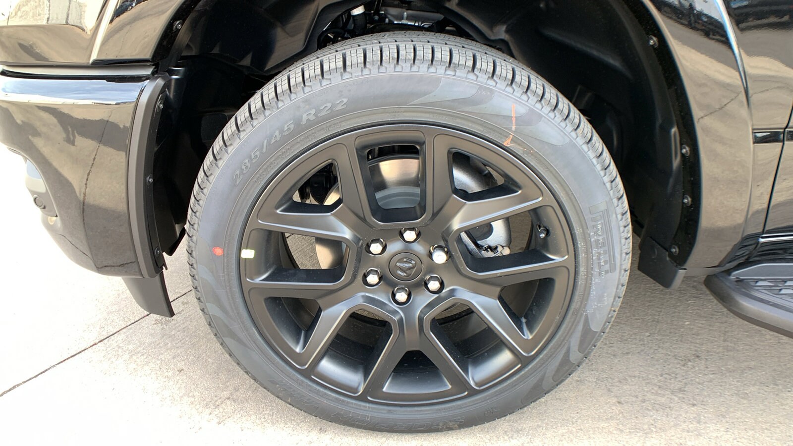 2026 RAM 1500 Laramie - Photo 10