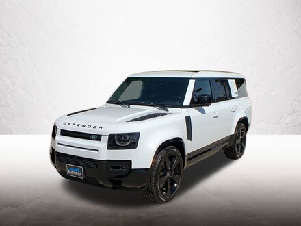 2024 Land Rover Defender 130 X-Dynamic SE SUV