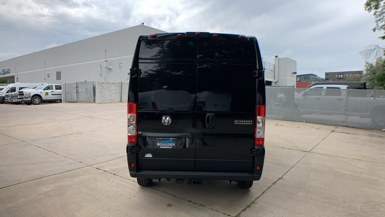 2025 Ram ProMaster 2500 photo 4