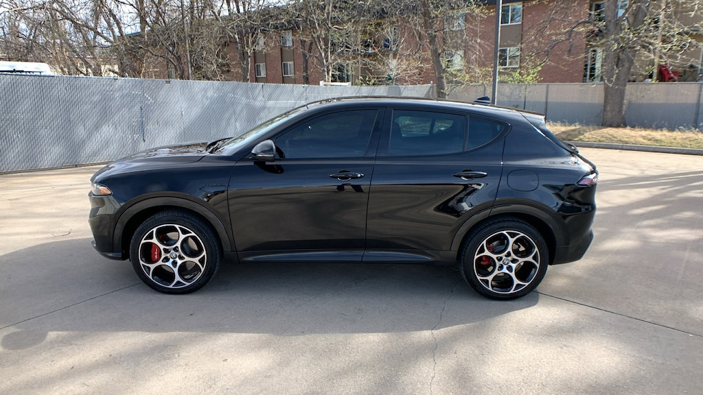 Used 2024 Alfa Romeo Tonale Veloce SUV