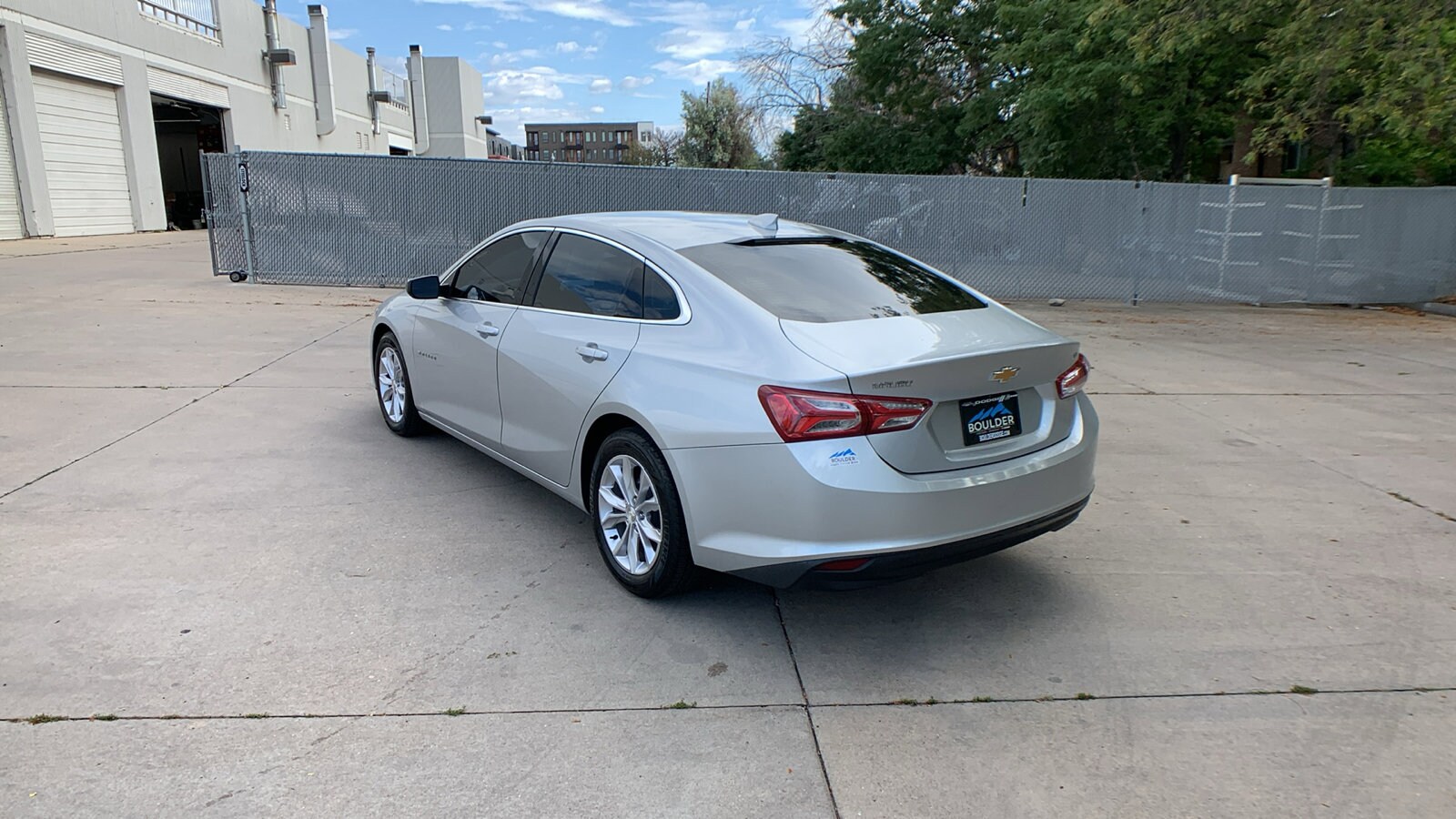 2019 Chevrolet Malibu 1LT photo 3