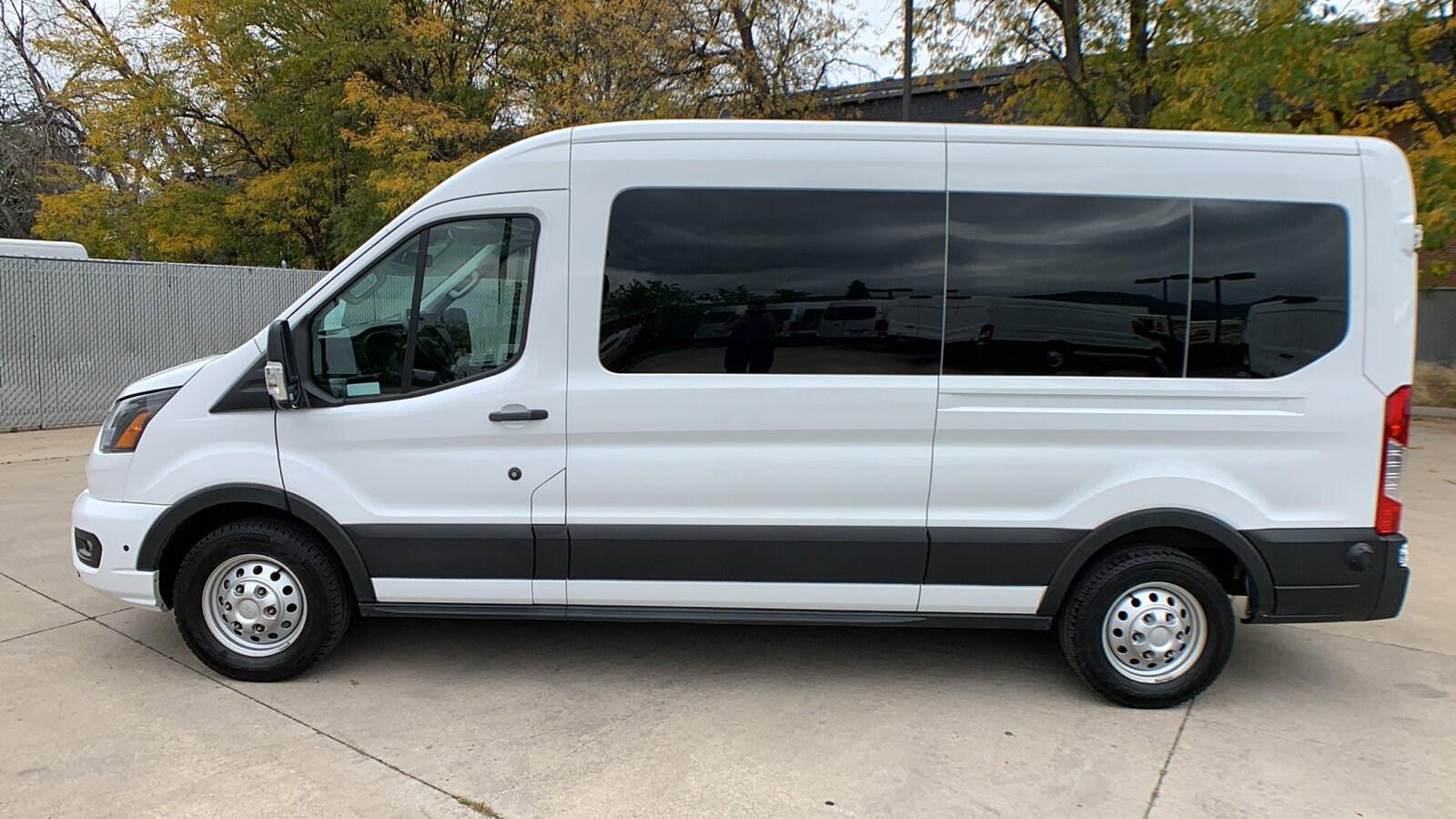 2024 Ford Transit photo 2