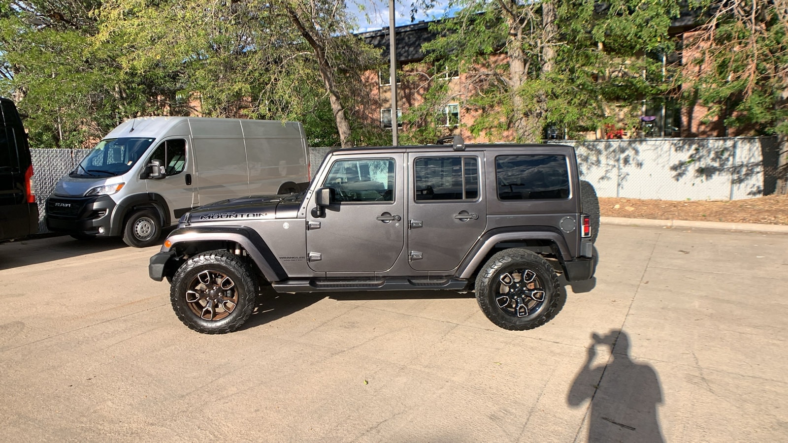 1C4BJWEG5HL684682