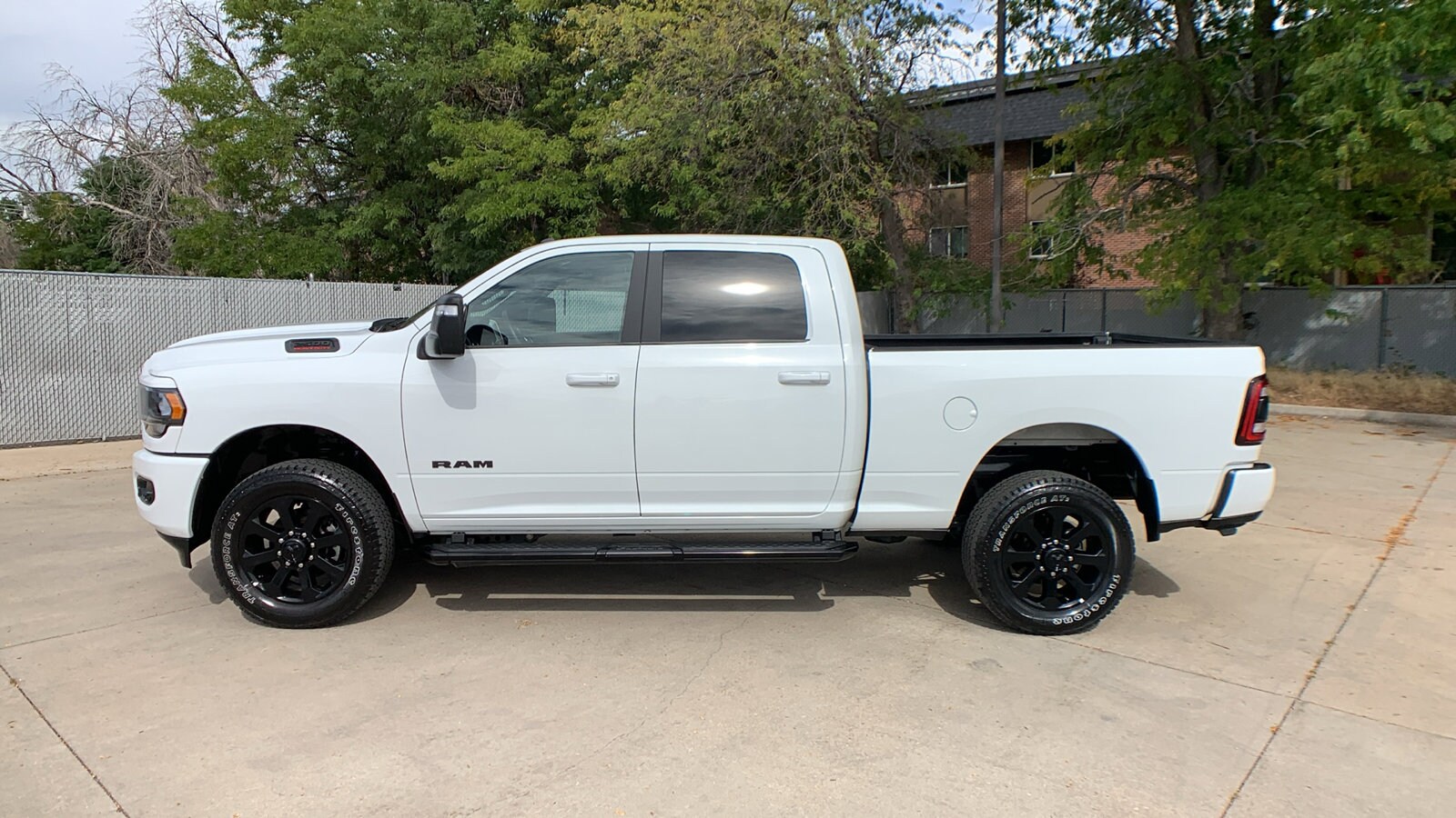2024 Ram 2500 Big Horn photo 2