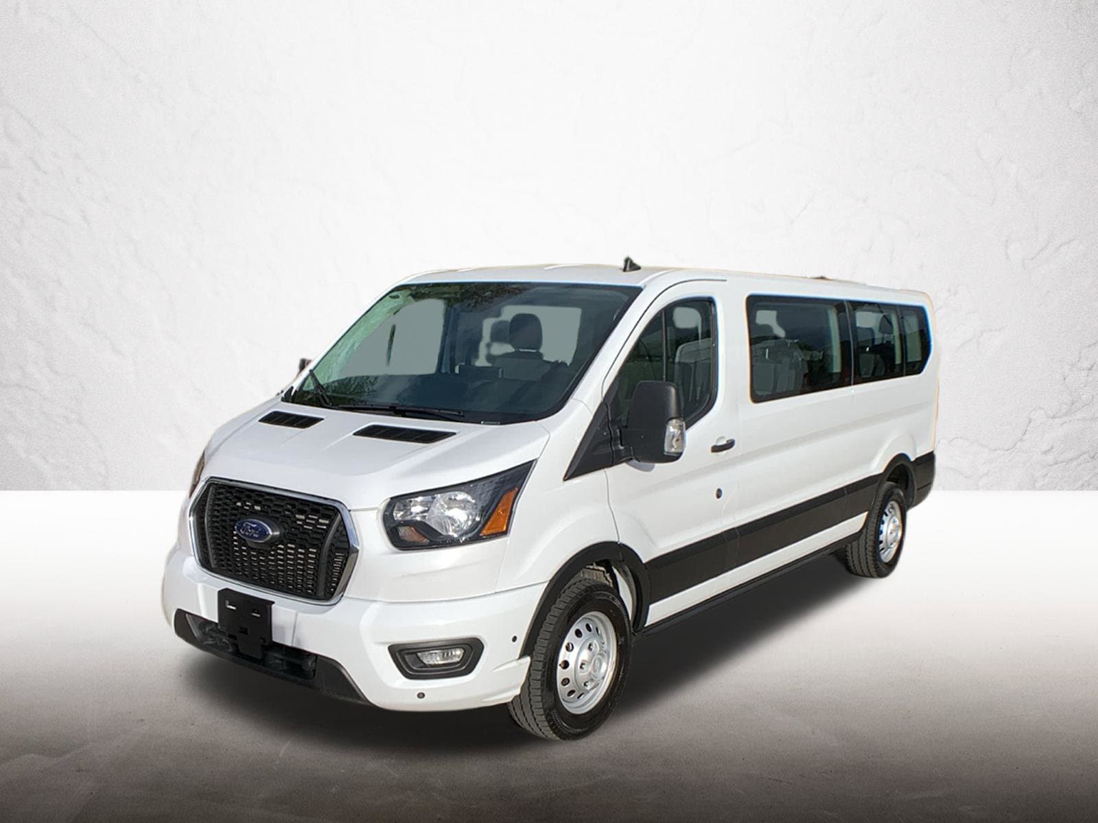 2025 Ford Transit 350 XLT Low Roof Sliding Pass. 148 AWD's photo