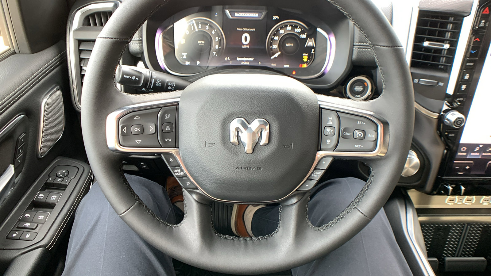 2026 RAM 1500 Laramie - Photo 16